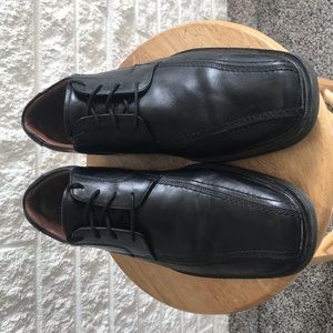 Johnston& Murphy Men's Leather Shoes  Size 10M